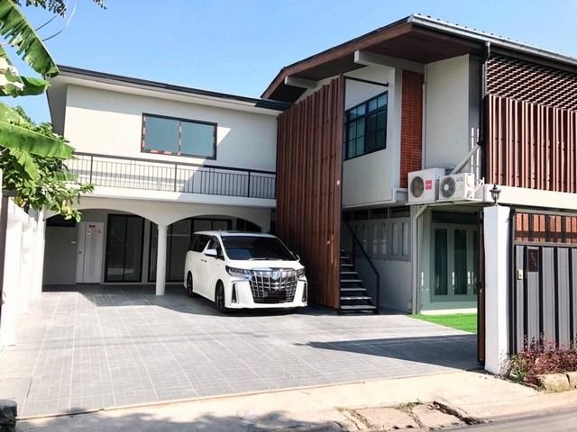 ให้เช่าบ้านเดี่ยว ซอยลาดพร้าว 35 ซอยสุภาพงษ์ ลาดพร้าว 41 ภาวนา ลาดพร้าว ตกแต่งสวยเฟอร์นิเจอร์ครบ 