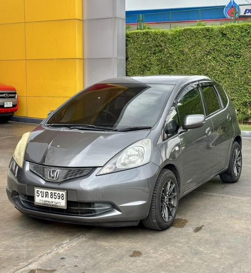 รถ Honda Jazz 1.5 S สี เทา