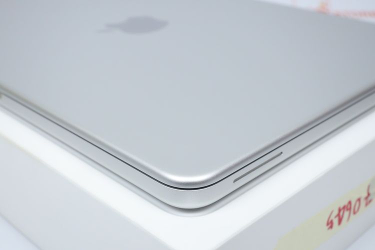 MacBook Neo 8.256GB Batt 100 Care 04.2027 รูปที่ 7