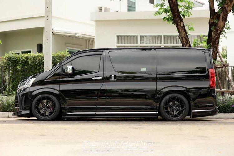 Toyota Majesty 2020 2.8 Grand Van ดีเซล เกียร์อัตโนมัติ ดำ รูปที่ 4