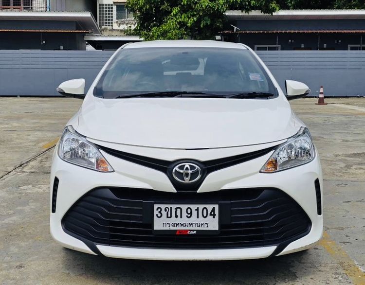 รถ Toyota Vios 1.5 Entry สี ขาว