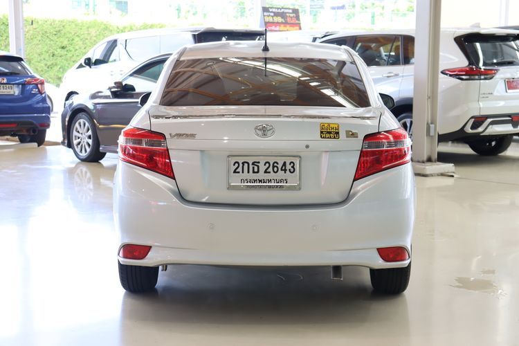 Toyota Vios 2013 1.5 J Sedan เบนซิน ไม่ติดแก๊ส เกียร์อัตโนมัติ เทา รูปที่ 4
