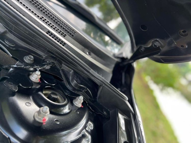 Mazda Mazda3 2014 2.0 S Sedan เบนซิน ไม่ติดแก๊ส เกียร์อัตโนมัติ ดำ รูปที่ 3
