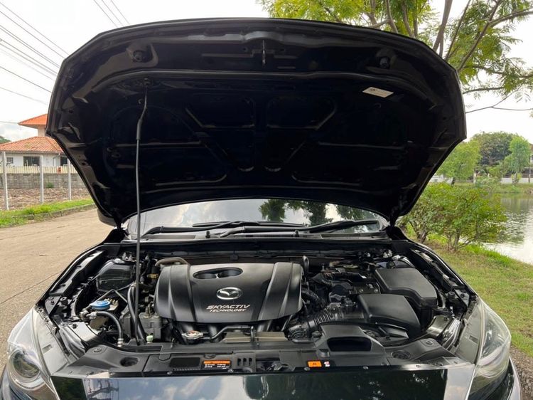 รถ Mazda Mazda3 2.0 S สี ดำ