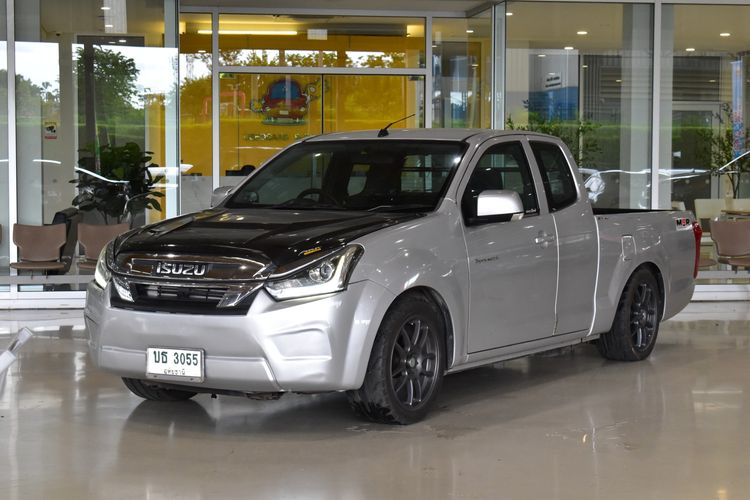 Isuzu D-MAX 2019 1.9 L Pickup ดีเซล ไม่ติดแก๊ส เกียร์ธรรมดา เทา รูปที่ 2