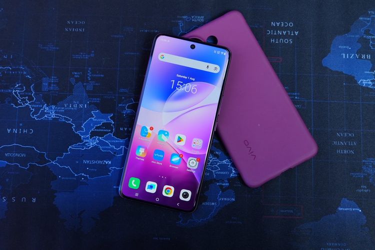 สมาร์ทโฟน vivo V60 (12+256GB) Berry Purple 5G เครื่องสวย มีประกันศูนย์ พร้อมใช้งาน ขายเพียง 8,990.- เท่านั้น รูปที่ 3