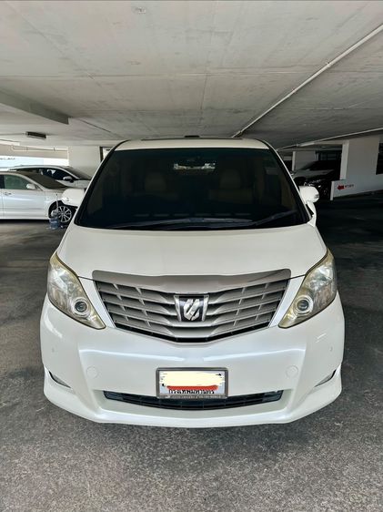 รถ Toyota Alphard 2.4 G สี ขาว