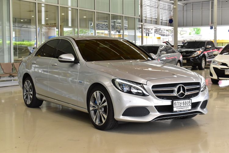 BENZ C350E ปี17 ทะเบียน 6กษ6805