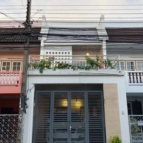 ให้เช่าทาวน์เฮ้าส์ หมู่บ้าน คลองจั่นวิลล่า2 ถนนนวมินทร์ ซอยนวมินทร์ 149  
