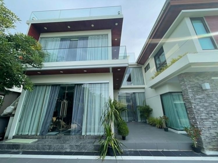 Land and Houses ตกแต่งครบ สร้างเสร็จก่อน 2010 ให้เช่าหมู่บ้านมัณฑนา เทียนทะเล   🏠บ้านเดี่ยวหลังใหญ่  รูปที่ 4