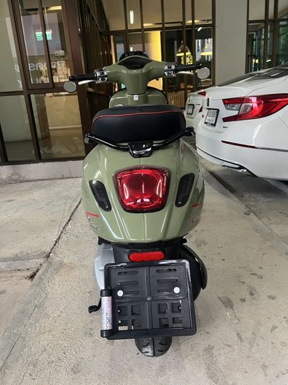 ขาย Vespa Sprint 150 ปี2023 ซื้อรถเดือน พฤษจิกายน2567ไมล์ 857 กม รูปที่ 4