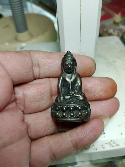 พระกริ่ง เก่า ก้น เนื้อ เงิน