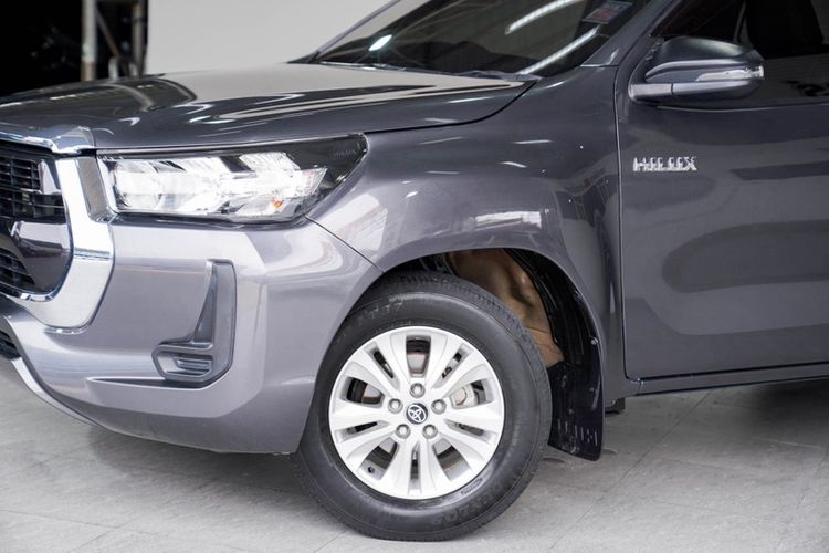 Toyota Hilux Revo 2022 2.4 Entry Pickup ดีเซล ไม่ติดแก๊ส เกียร์อัตโนมัติ ขาว รูปที่ 3