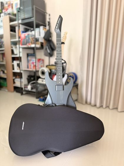 AeroSmart guitar รูปที่ 2