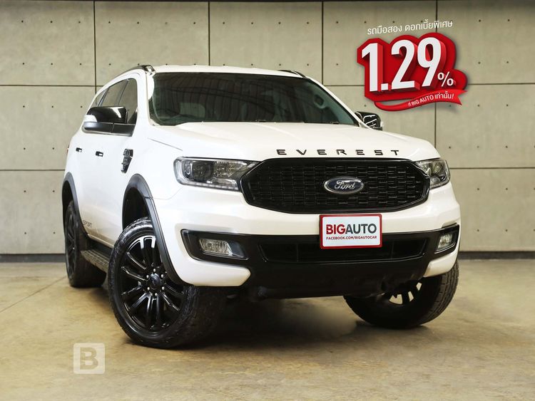 รถ Ford Everest 2.0 Titanium Sport สี ขาว