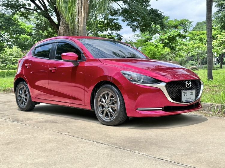 Mazda Mazda 2 2021 1.3 Skyactiv-G S Leather Sports Sedan เบนซิน เกียร์อัตโนมัติ แดง รูปที่ 3