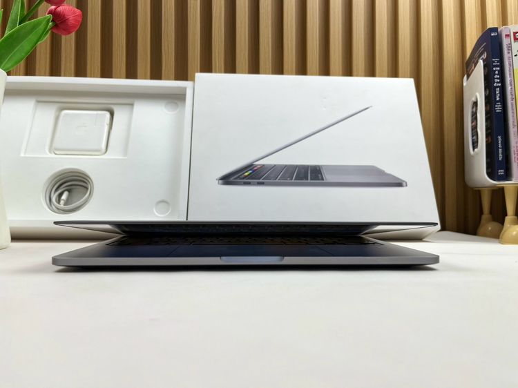 MacBook Pro 13-inch 2020 Four Thunderbolt 3 Ports Ram16GB SSD512GB Space Gray รูปที่ 6