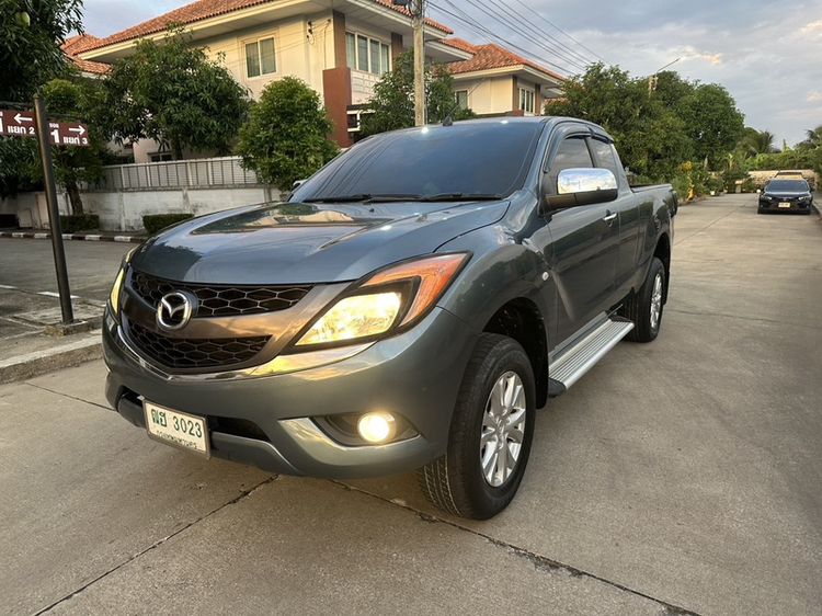 Mazda BT-50 Pro 2014 2.2 Hi-Racer Pickup ดีเซล เกียร์ธรรมดา เทา