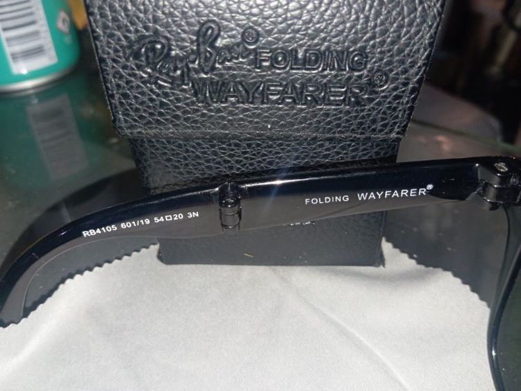 แว่น Ray Ban Wayfater Folding พับได้ รุ่นRB4105 ขนาด 54/18 สีเลนส์เป็นเลนส์ปรอทฟ้า สภาพใหม่ไร้ตำหนิ อุปกรณ์มีตามรูป รูปที่ 9