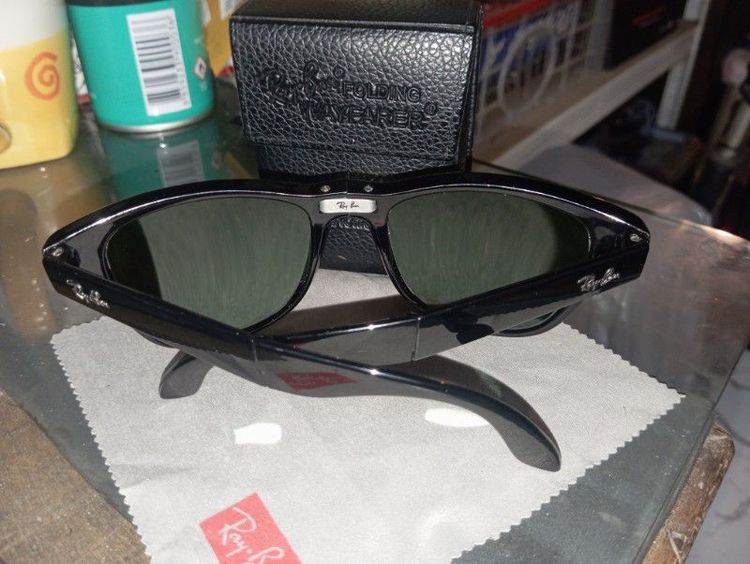 แว่น Ray Ban Wayfater Folding พับได้ รุ่นRB4105 ขนาด 54/18 สีเลนส์เป็นเลนส์ปรอทฟ้า สภาพใหม่ไร้ตำหนิ อุปกรณ์มีตามรูป รูปที่ 2