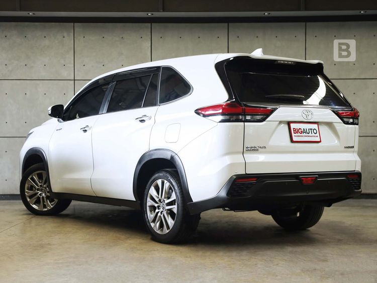 Toyota Innova 2025 2.0 Zenix HEV Smart Utility-car ไฮบริด ไม่ติดแก๊ส เกียร์อัตโนมัติ ขาว รูปที่ 4