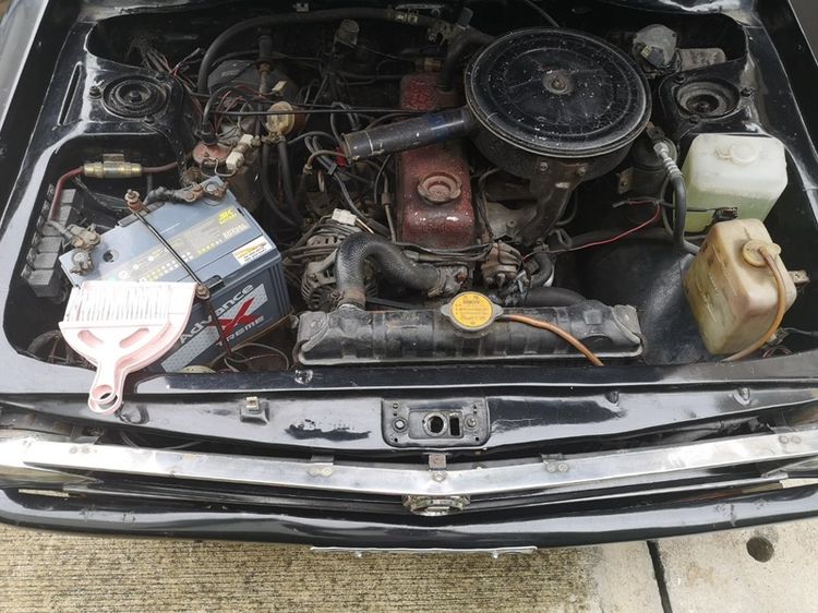 Nissan Sunny 1976 1.3 DX Sedan เบนซิน ไม่ติดแก๊ส เกียร์ธรรมดา ดำ รูปที่ 4