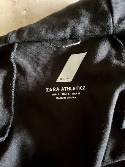 เสื้อคลุมZara Athleticz รูปที่ 3