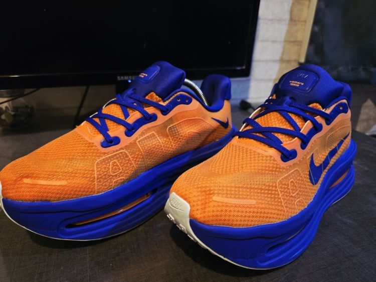 รองเท้าผ้าใบ UK 9 | EU 43 1/3 | US 9.5 รองเท้า Nike Zoom Vomero Premium Size:43/27.5
