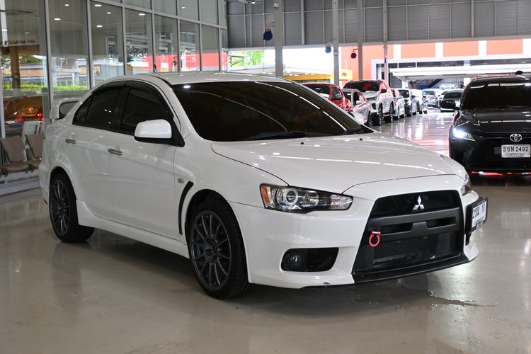 รถ Mitsubishi Lancer Ex 1.8 GLS สี ขาว