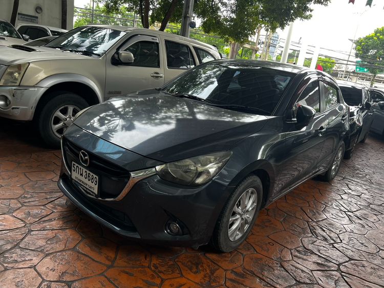 Mazda Mazda 2 2016 1.3 High Connect Sedan เบนซิน ไม่ติดแก๊ส เกียร์อัตโนมัติ เทา รูปที่ 3