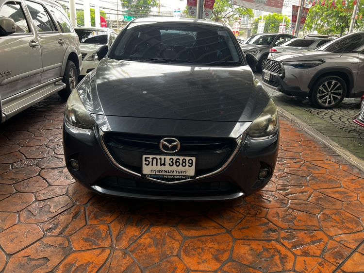 Mazda Mazda 2 2016 1.3 High Connect Sedan เบนซิน ไม่ติดแก๊ส เกียร์อัตโนมัติ เทา รูปที่ 2