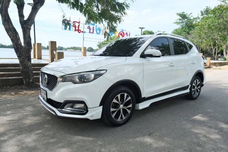 MG ZS 2018 1.5X+ Sunroof Sedan เบนซิน ไม่ติดแก๊ส เกียร์อัตโนมัติ ขาว รูปที่ 3