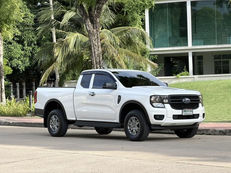 รถ Ford Ranger 2.2 Hi-Rider XL Plus สี ขาว