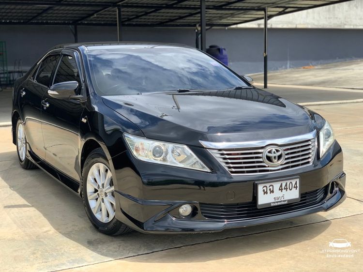 รถ Toyota Camry 2.0 G สี ดำ
