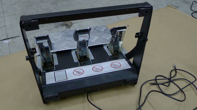 Thrustmaster T500RS จอยพวงมาลัยขับรถ รูปที่ 9