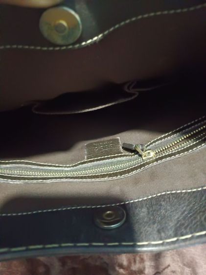 กระเป๋าGucci GG Canvas Buckle Hobo Bag รูปที่ 7