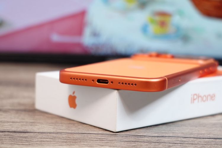 Apple iPhone 17 Pro Max 256GB Cosmic Orange อุปกรณ์แท้ครบกล่อง สุขภาพแบต100 มีประกันศูนย์ พร้อมใช้งาน ขายเพียง 41,990.- รูปที่ 7