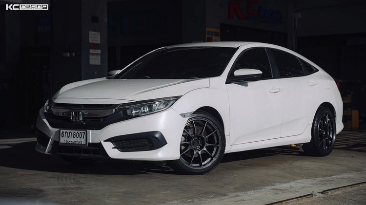 รถ Honda Civic 1.8 E i-VTEC สี ขาว