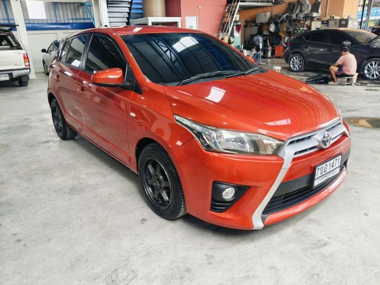 Toyota Yaris 2015 1.2 J Eco Sedan เบนซิน ไม่ติดแก๊ส เกียร์อัตโนมัติ ส้ม