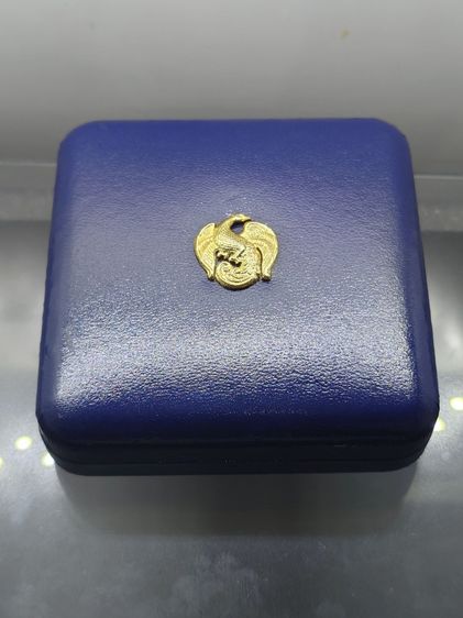 เหรียญเงินขัดเงา 150 บาท ที่ระลึกเฉลิมพระชนมพรรษา 5 รอบ สมเด็จพระนางเจ้าสิริกิติ์ พระบรมราชินีนาถ พ.ศ.2535 พร้อมกล่องหนัง รูปที่ 7
