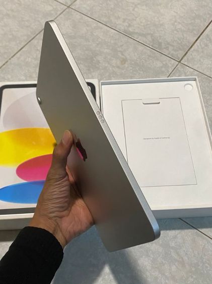 iPad Gen11 128gb WiFi สี Silver มือ1 เครื่องพึ่งเเกะเปิด รูปที่ 2