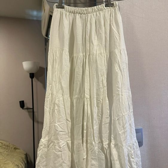 White fluffy skirt รูปที่ 2