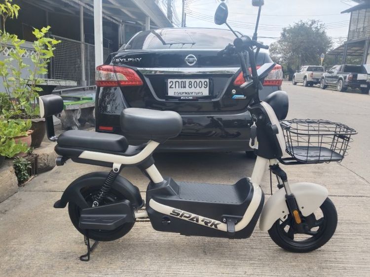 จักรยานไฟฟ้า ยี่ห้อ em รุ่น spark