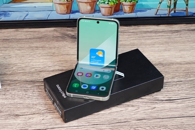 สมาร์ทโฟน Samsung Galaxy Z Flip6 (12+512GB) Light green 5G พับจอได้ เครื่องสวย พร้อมใช้งาน ขายเพียง 11,900.- เท่านั้น รูปที่ 7