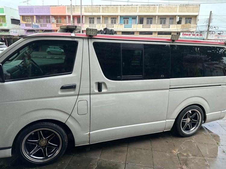 Toyota รุ่นอื่นๆ 2006 รุ่นย่อยอื่นๆ Van ดีเซล ขาว รูปที่ 3