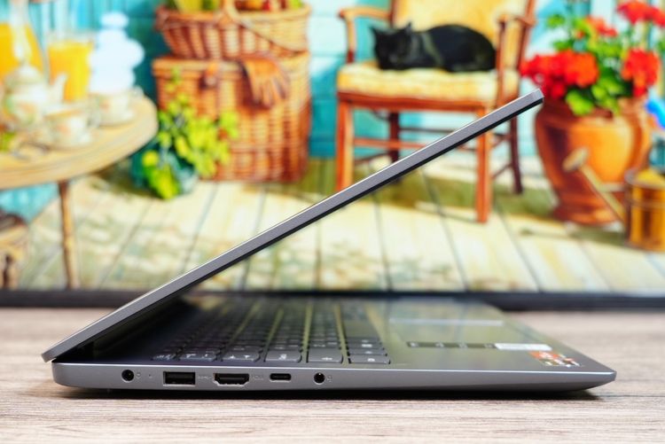 Lenovo IdeaPad Slim 3 Ryzen 3-7320U Ram8 SSD512GB จอ15.6 FHD IPS สเปคดีทำงานเก่ง จอใหญ่มีแป้นตัวเลขแยก ดีไซน์บางเบา ขายเพียง 11,900.-เท่านั้ รูปที่ 7
