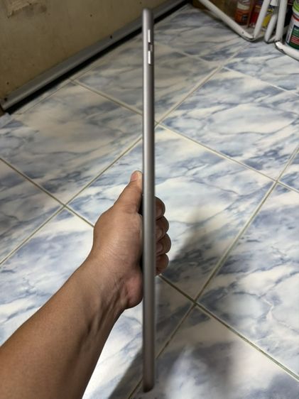 ขาย/แลก/เทิร์น IPad Gen 6 128gb เครื่องศูนย์ไทยแท้ สภาพสวยๆ การใช้งานปกติ พร้อมใช้งานเลยครับผม รูปที่ 5