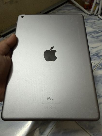 ขาย/แลก/เทิร์น IPad Gen 6 128gb เครื่องศูนย์ไทยแท้ สภาพสวยๆ การใช้งานปกติ พร้อมใช้งานเลยครับผม รูปที่ 4