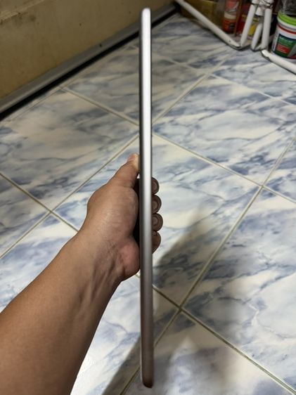 ขาย/แลก/เทิร์น IPad Gen 6 128gb เครื่องศูนย์ไทยแท้ สภาพสวยๆ การใช้งานปกติ พร้อมใช้งานเลยครับผม รูปที่ 6