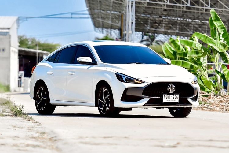 MG MG5 2023 1.5 D+ Sedan เบนซิน ไม่ติดแก๊ส เกียร์อัตโนมัติ ขาว